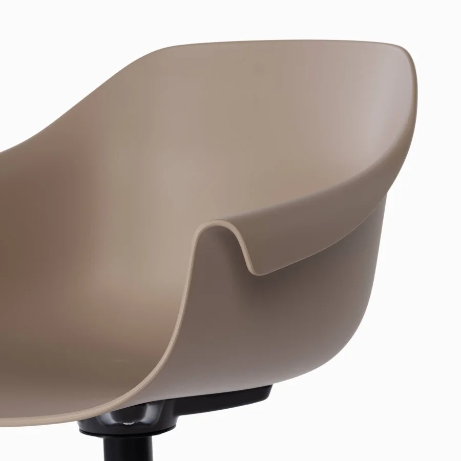 Офисное кресло COSMO LZ-09