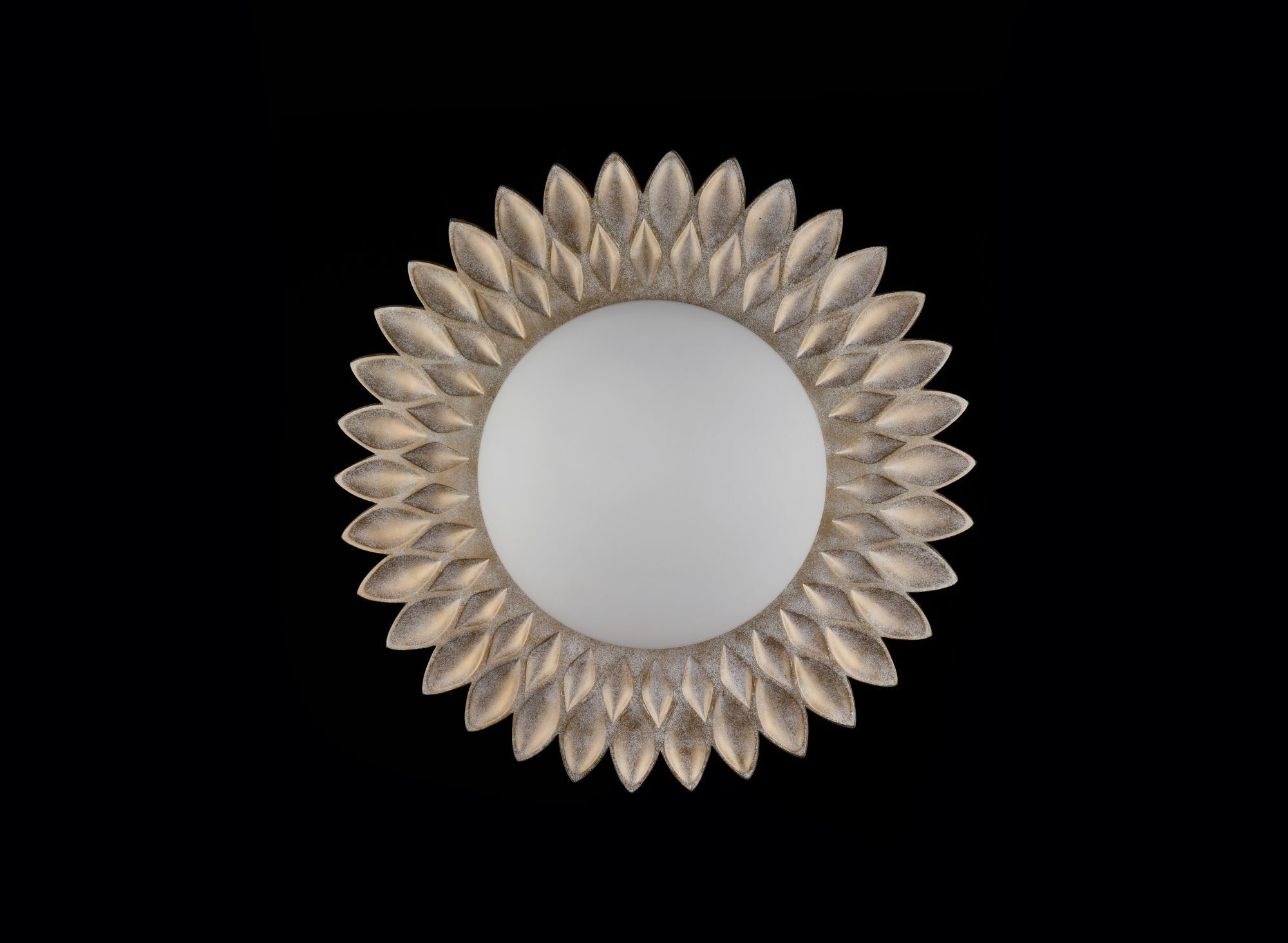 Потолочный светильник Maytoni H301-04-G