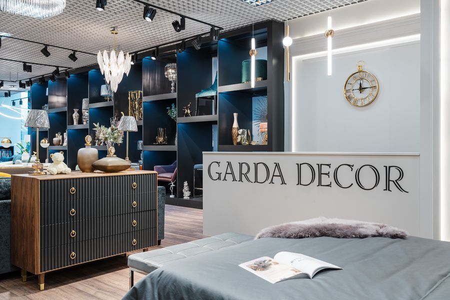 Комод с выдвижными ящиками Garda Decor 77IP-DR008