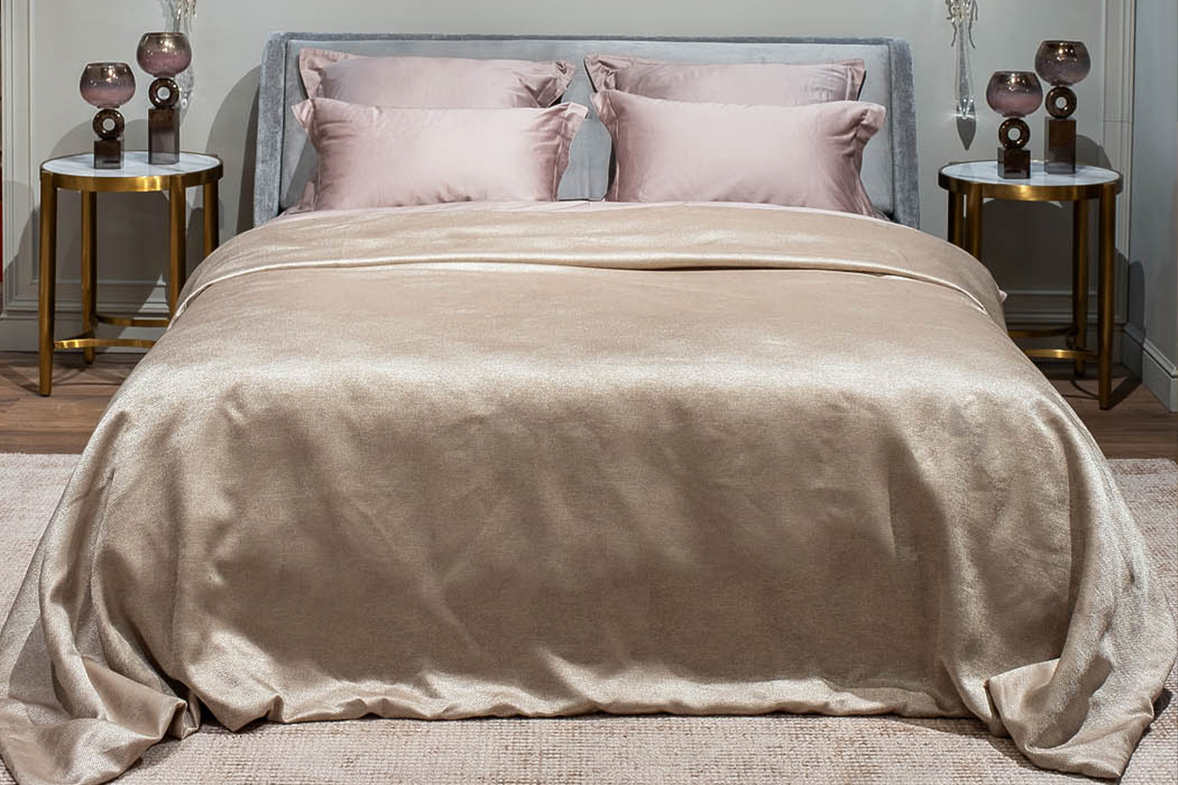 Покрывало бежевое Garda Decor 121GD-F220POKR ED