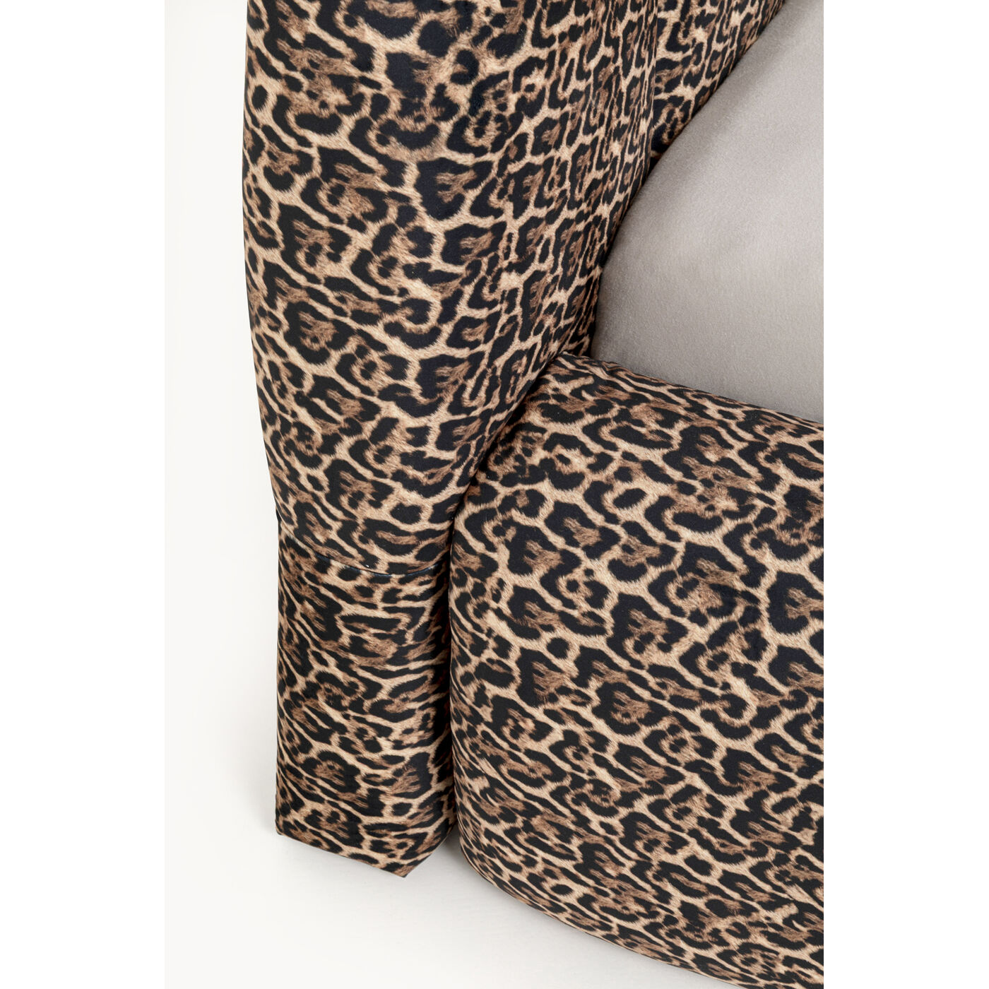 Кровать Salamanca Leo 180x200cm KARE 71395