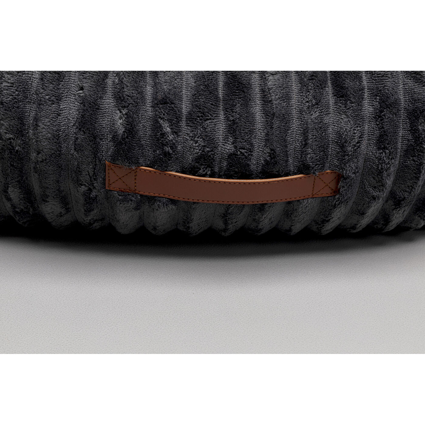 Лежанка Oase Grau KARE 70667