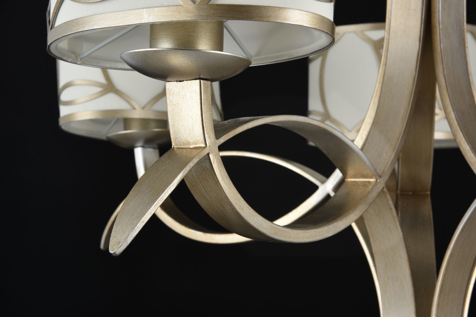 Люстра Maytoni H310-05-G