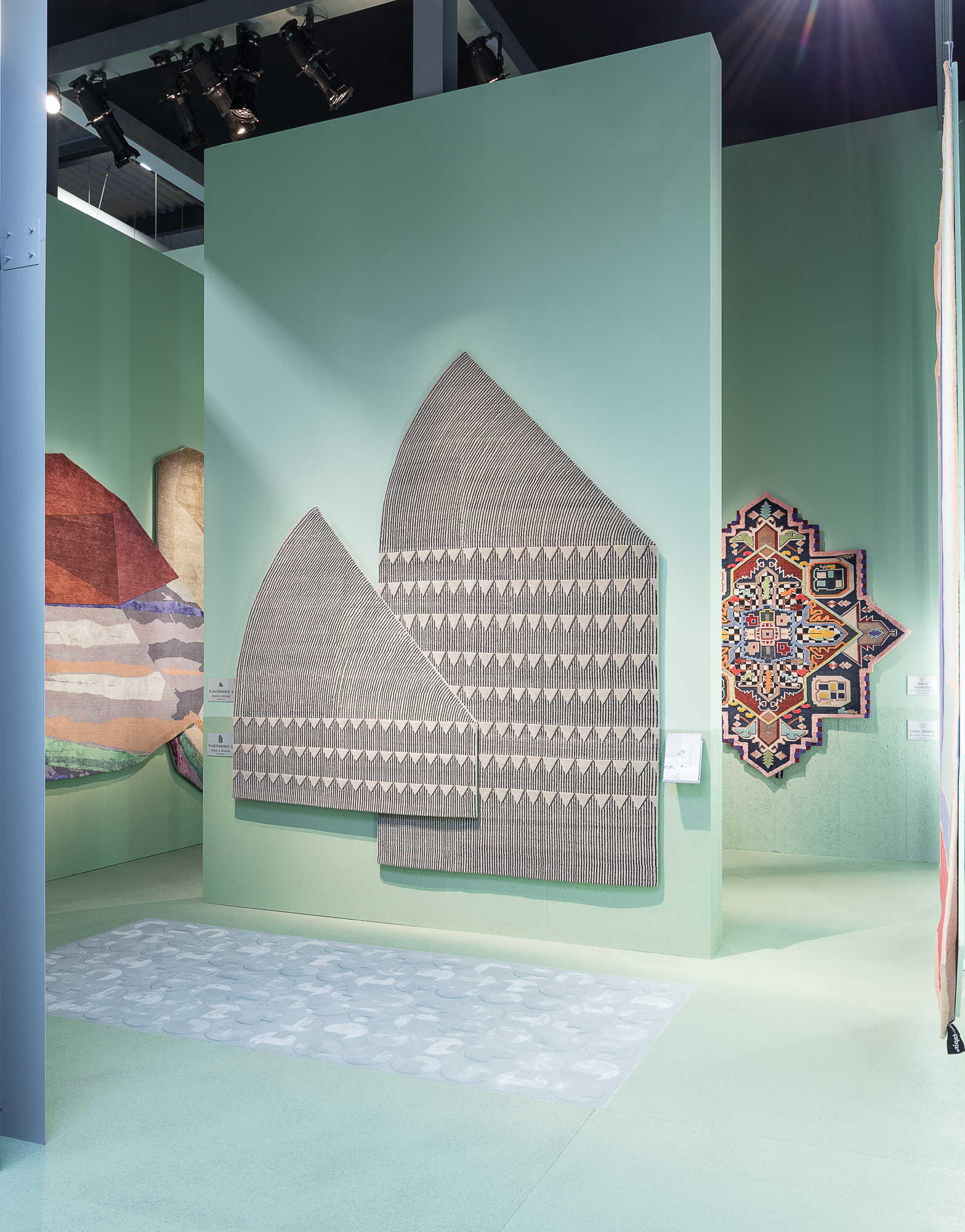 Ковер CC-TAPIS Plasterworks A Black and White