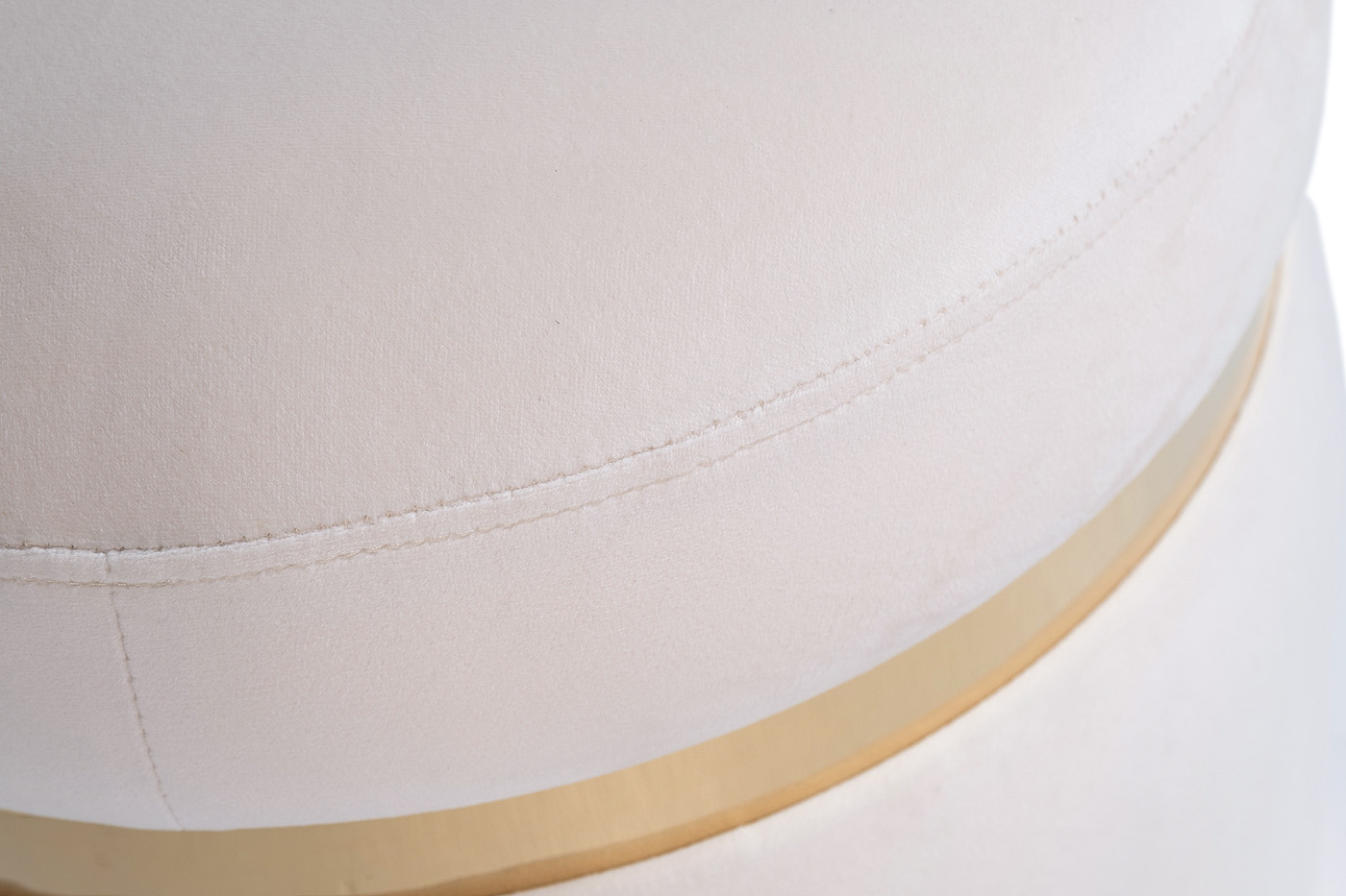 Пуф велюровый кремовый Garda Decor 102AN-PUF-1913-KRE