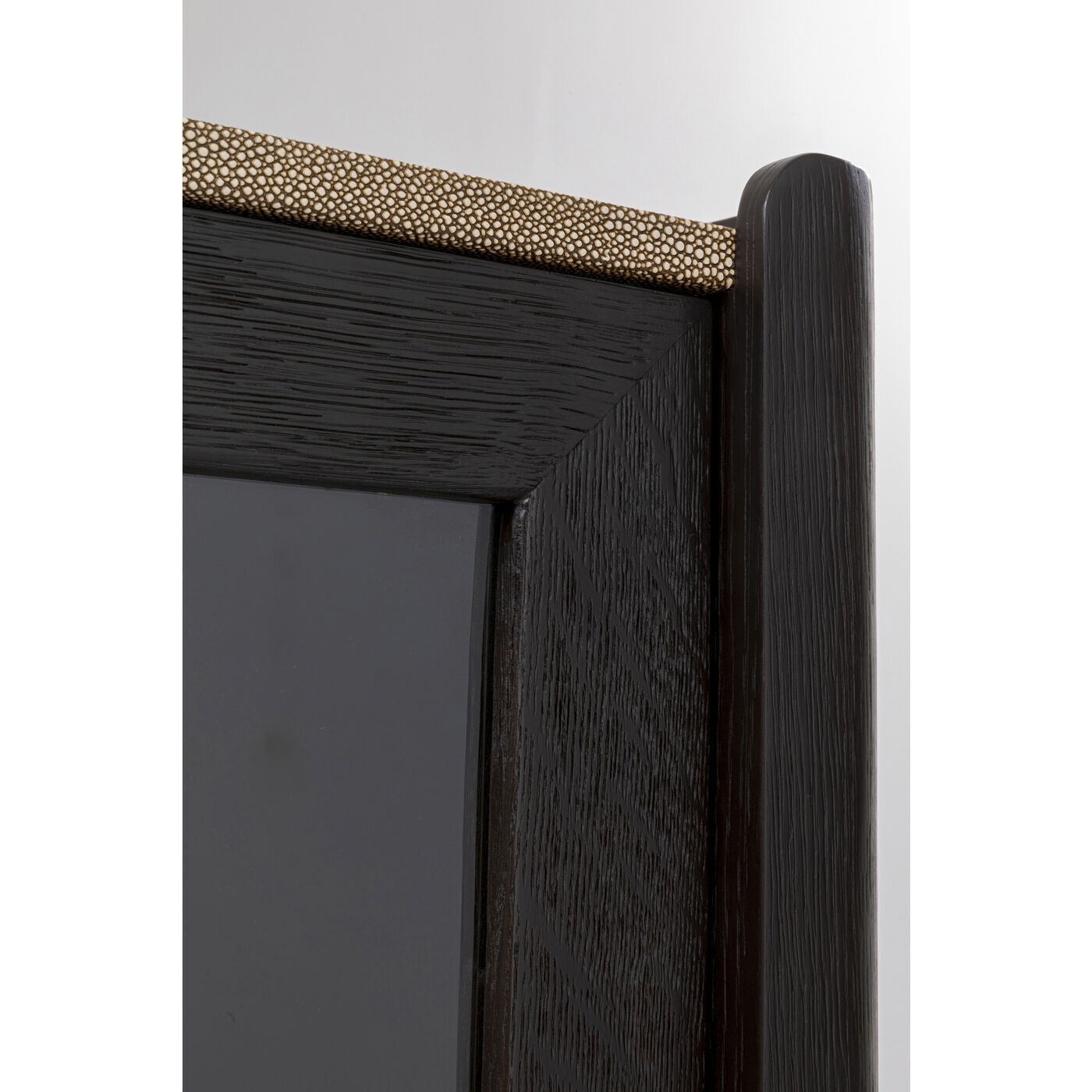 Шкаф-витрина KARE Milano 85332