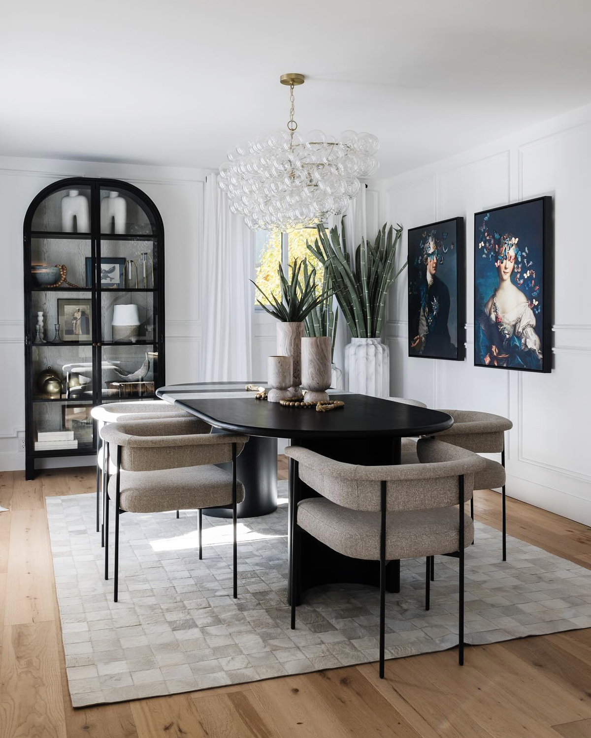 Бежевый мягкий стул Эбби Louvre Home LHFDC160523IMT