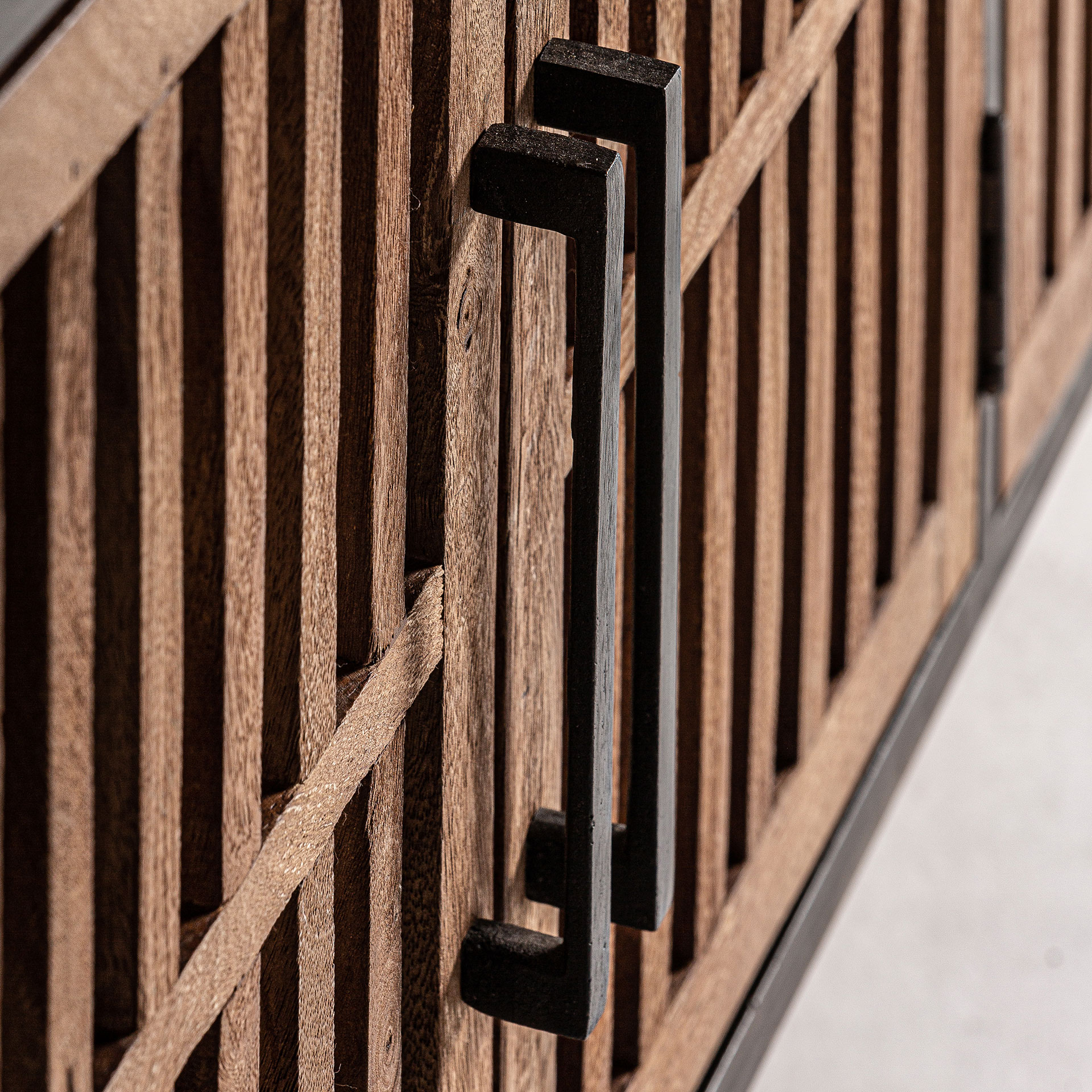 Подставка под телевизор Gaffney Vical