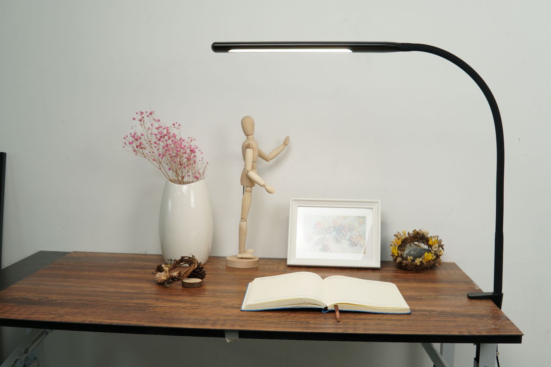 Настольная лампа Donolux T111043TW1B