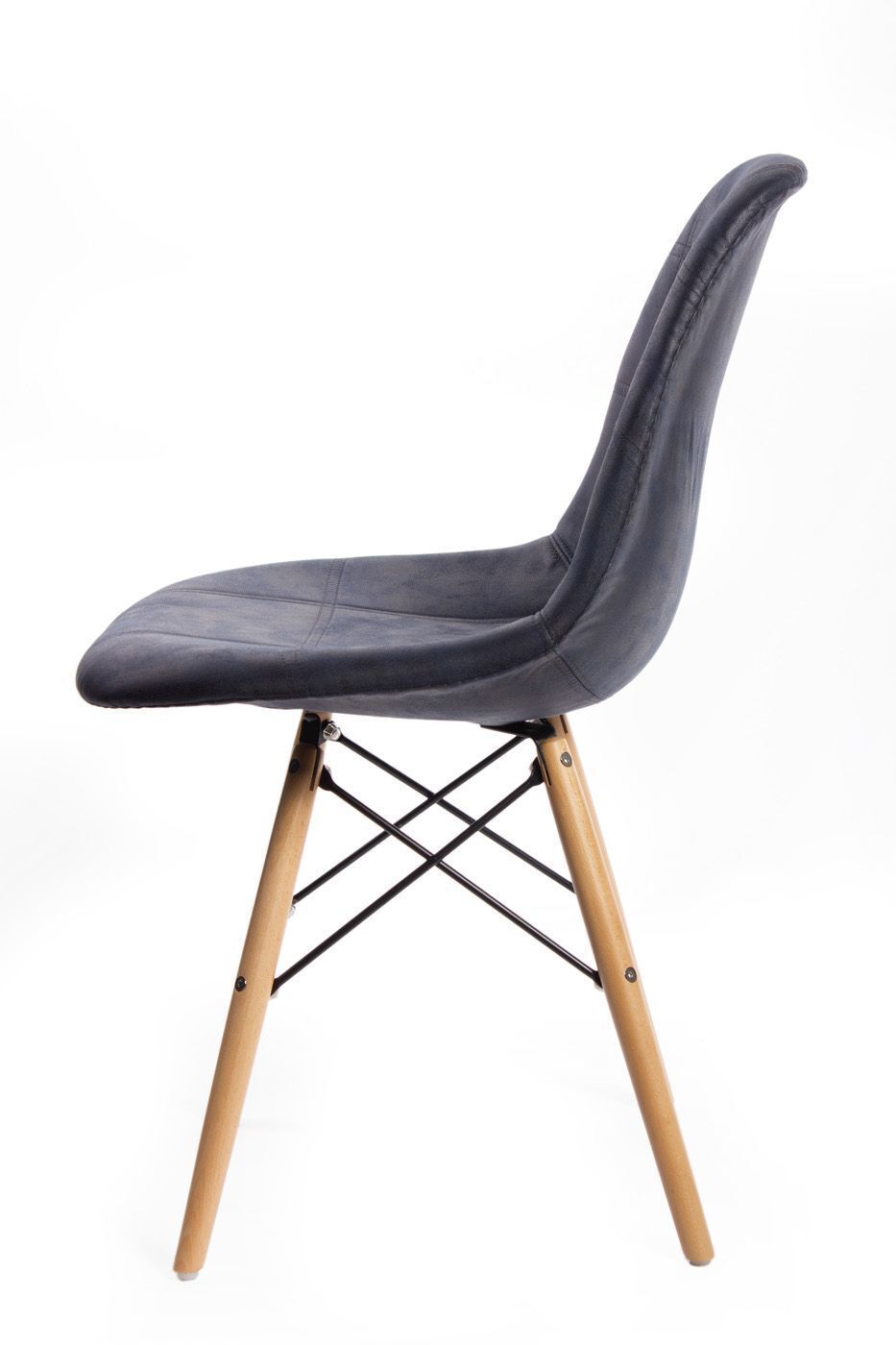 Стул Eames DSW leather черный Bradex Home FR 0102