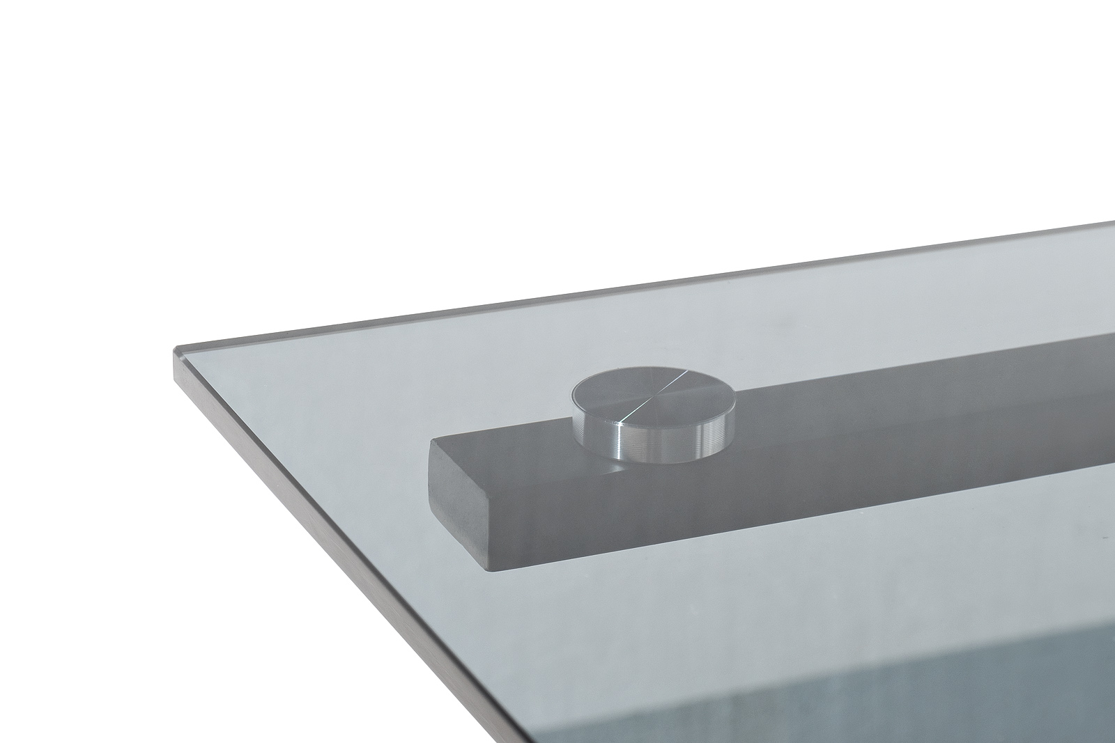 Стол журнальный приставной серый, стекло тонированное 50*50*50 Garda Decor 57EL-11011