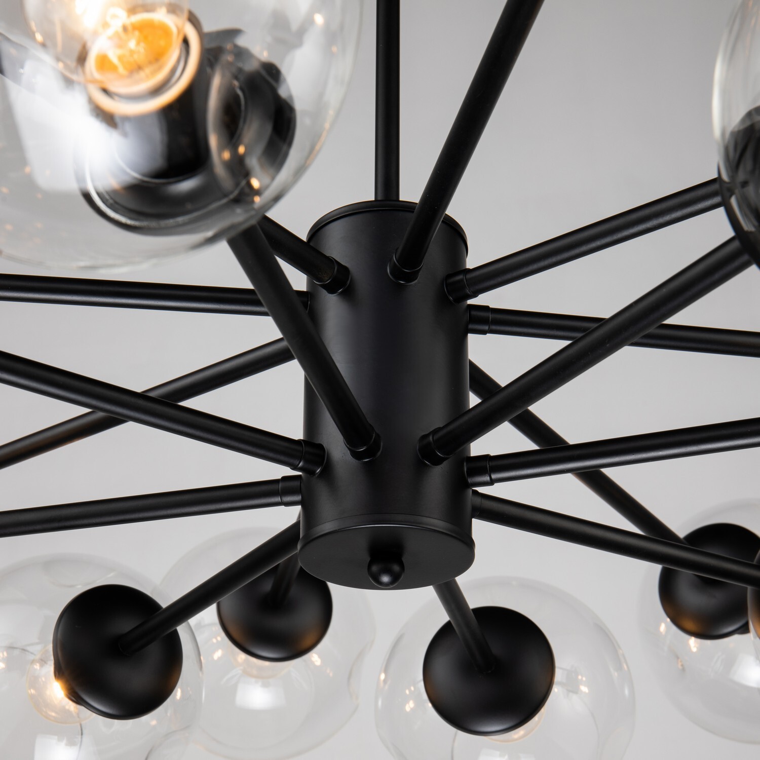 Люстра Favourite 2626-16P