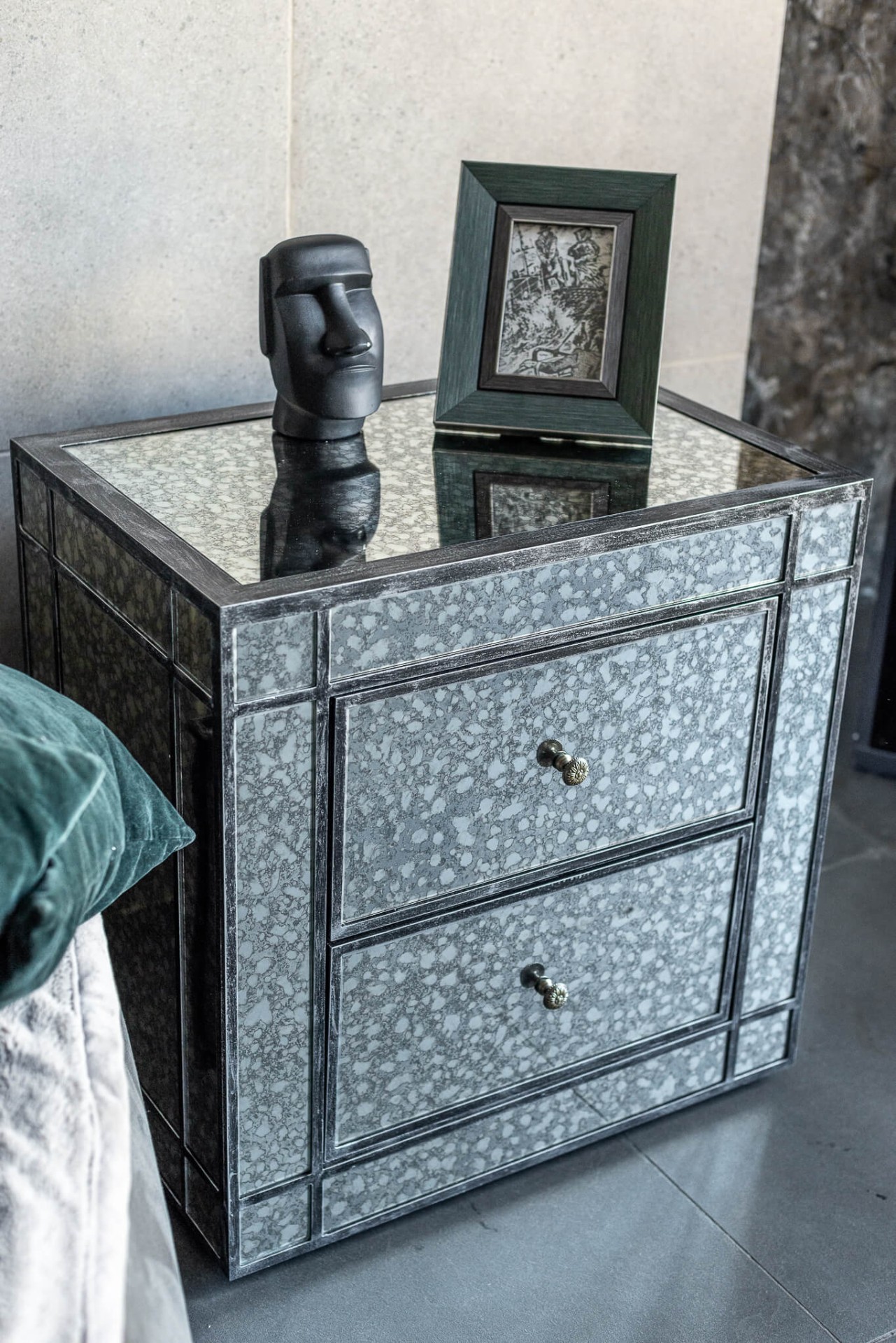 Тумба BountyHome Olgrem Silver mv443М