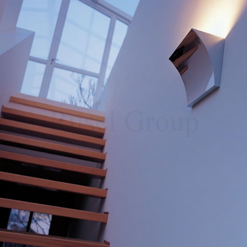 Настенно-потолочный светильник Flos POCHETTE UP/DOWN Настенно-потолочный светильник Flos POCHETTE UP/DOWN