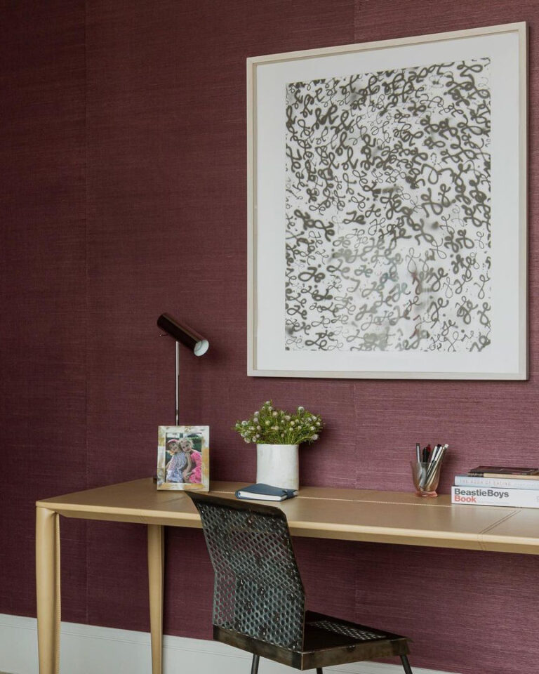 Золотая настольная лампа Ллойд Louvre Home P2590TA