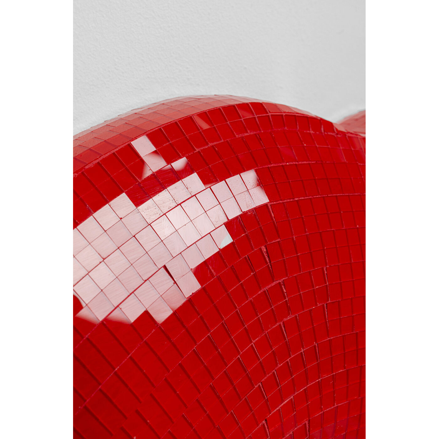 Объект декоративный Disco Lips 59cm KARE 57721