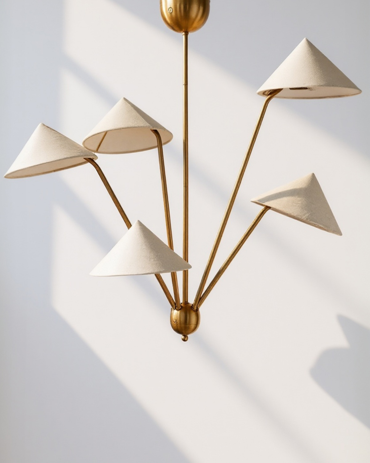 Люстра с пятью лампами Мантис Louvre Home LCH340325XNP