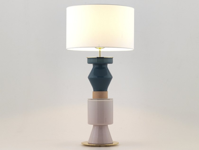 Настольная лампа Kitta Ponn золотой металл, белый абажур 801011/41 Aromas del Campo