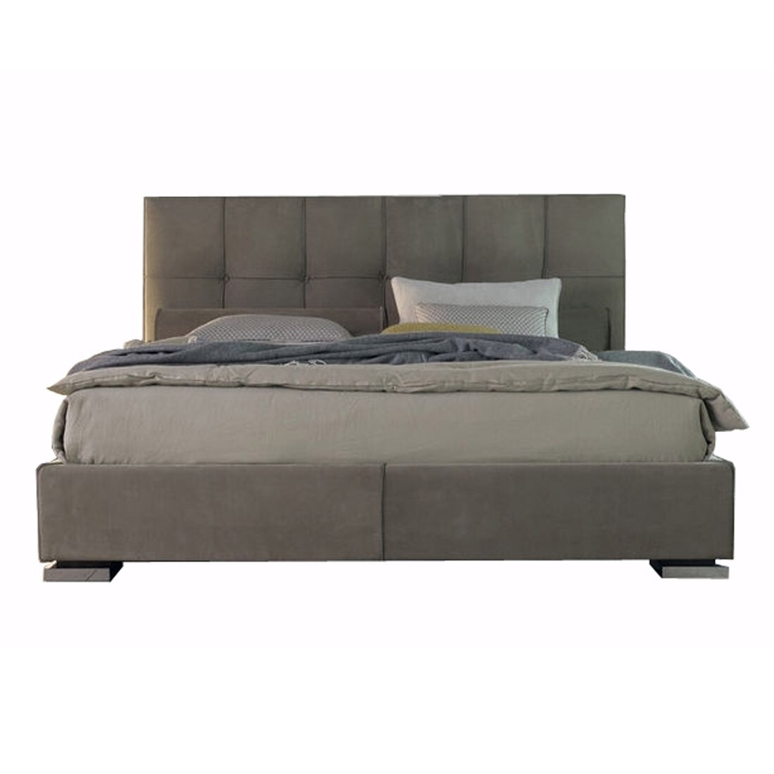 Кровать attico. Twils диван кровать. Twils carnaby. Кровать с мягким изголовьем горчичного цвета. Кровать deangelo queen platform.