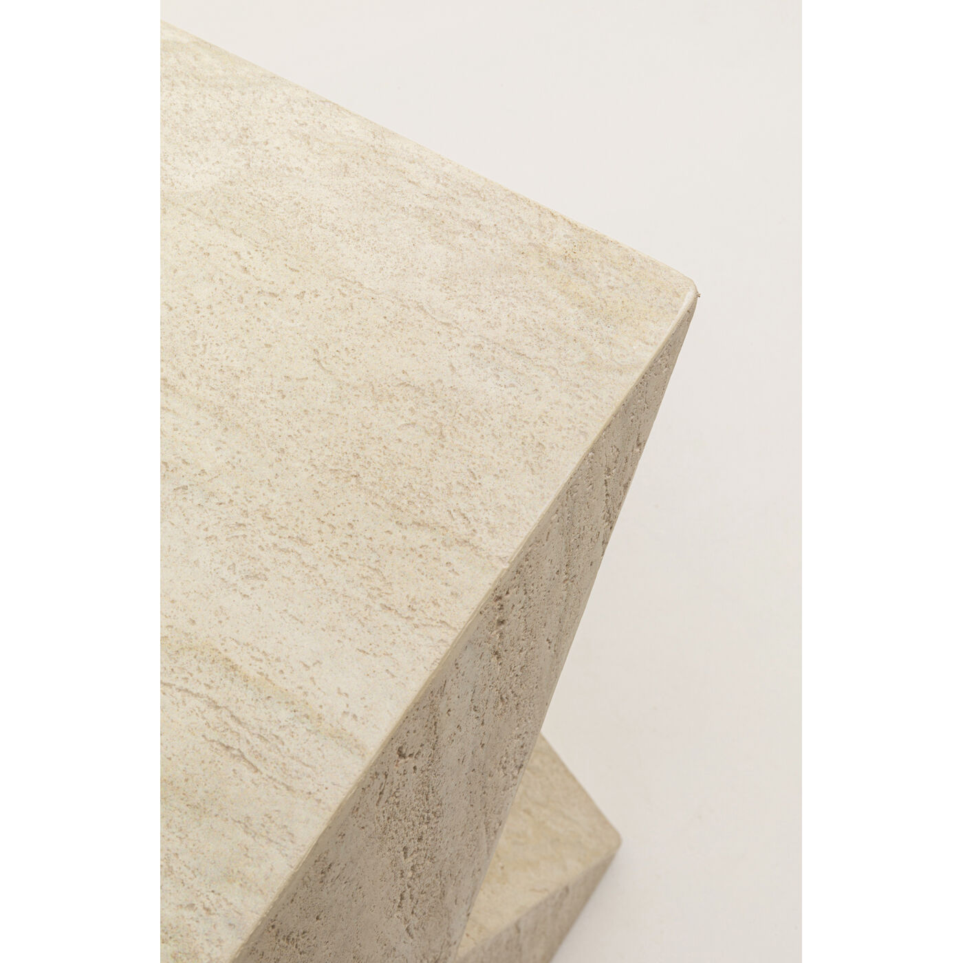 Стол приставной Luxury Triangle Travertine 54cm KARE 70698