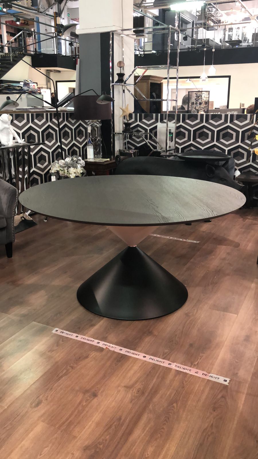 Обеденный стол Midj Clessidra Veneer D.150 T1960150