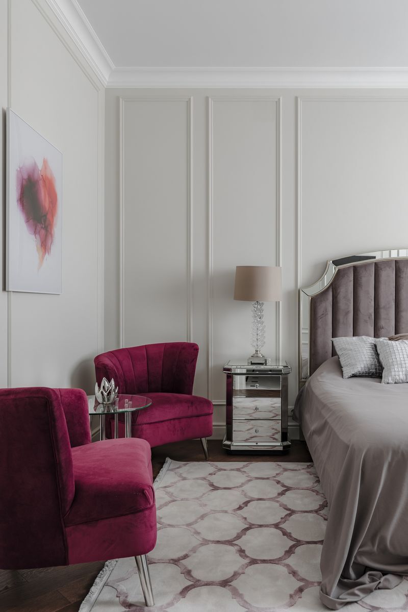 Тумбочка прикроватная зеркальная Garda Decor KFC882