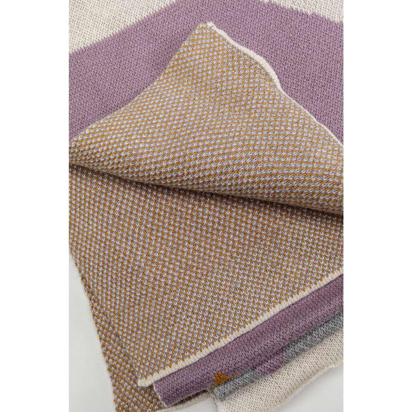 Плед KARE Triangle 54466