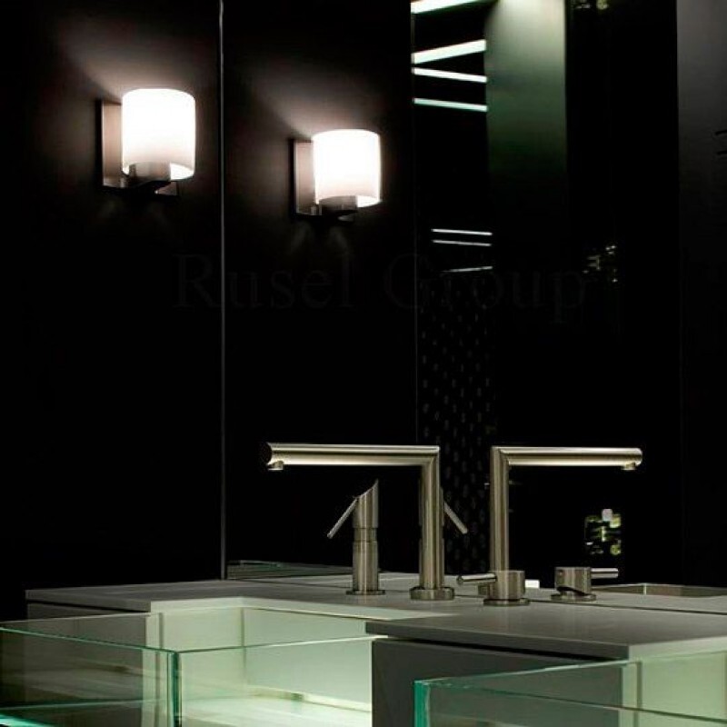 Настенно-потолочный светильник Flos TILEE Настенно-потолочный светильник Flos TILEE