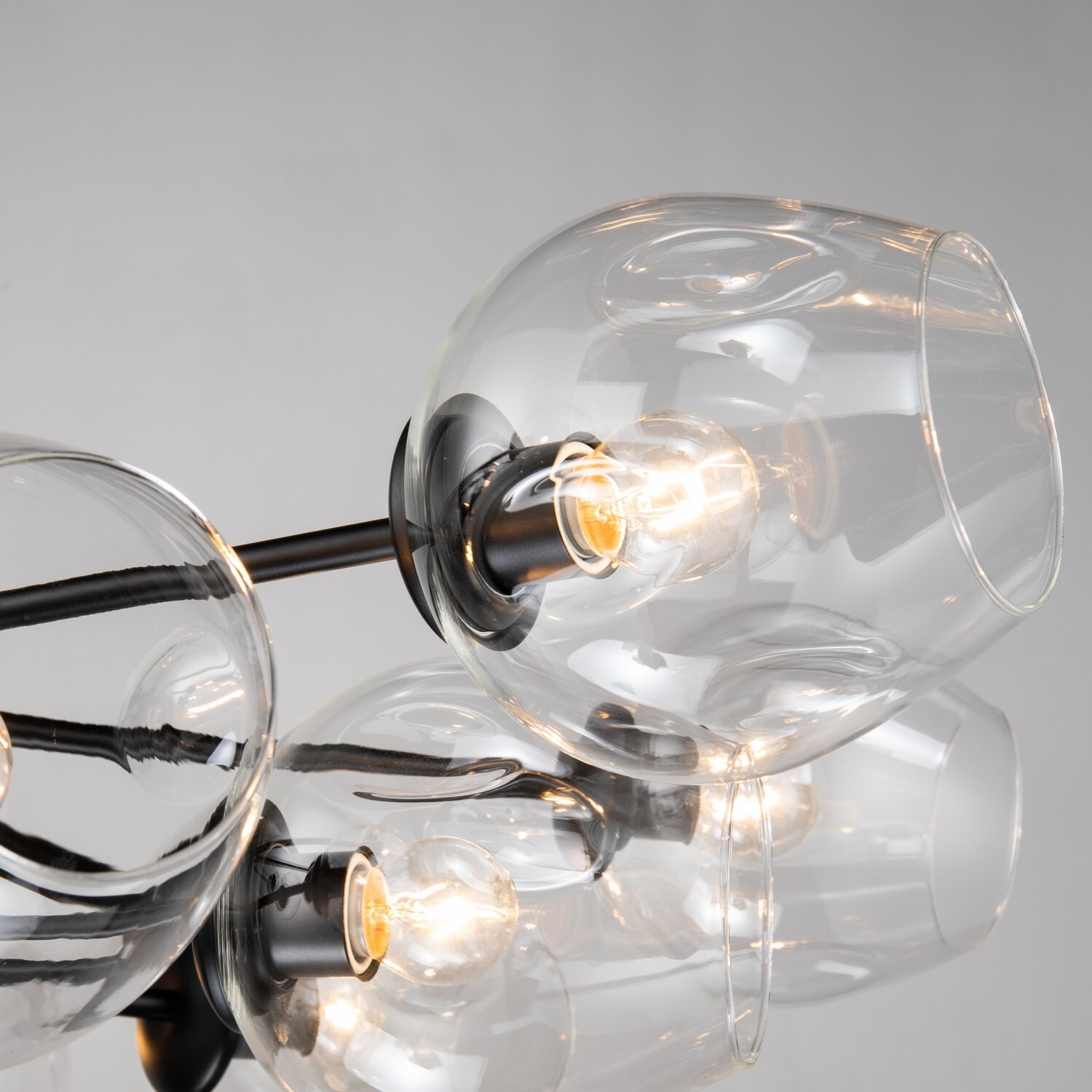 Люстра Favourite 2626-16P