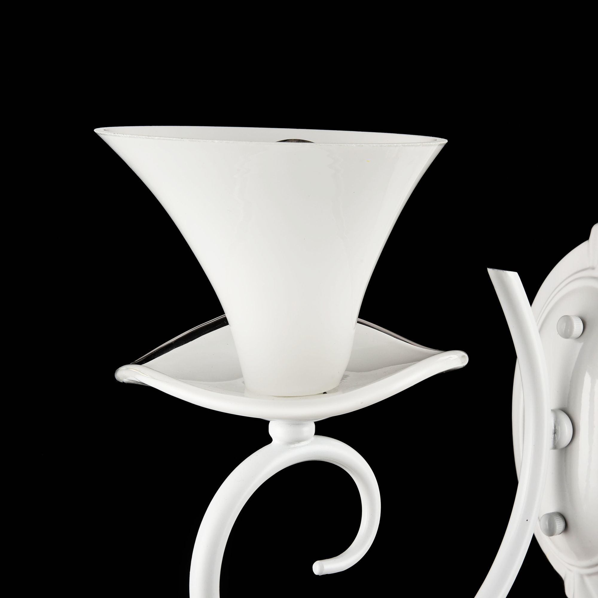 Бра Freya FR2001-WL-01-W