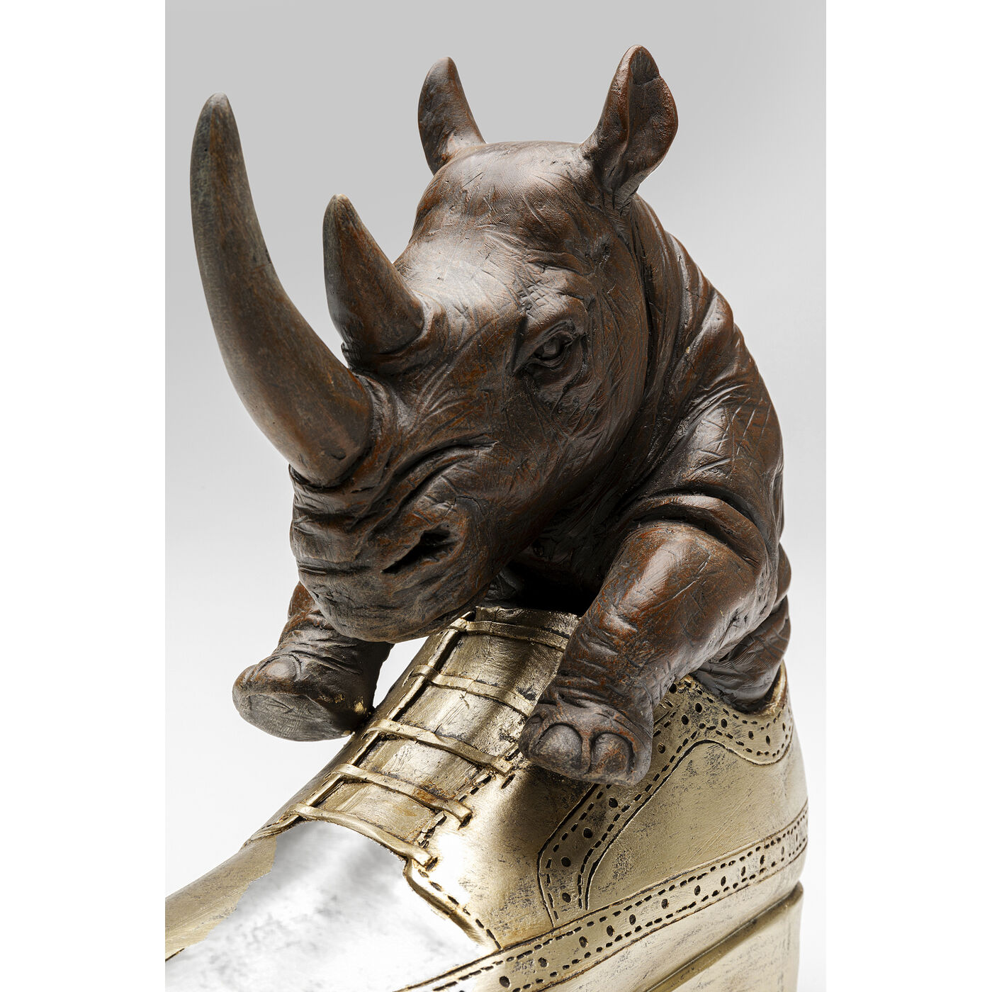 Фигура декоративная Rhino Shoe Fetish 28 см KARE 56255