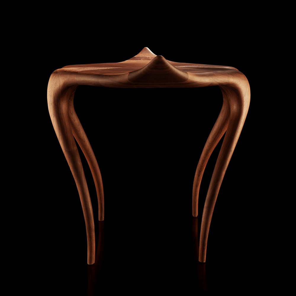 Столик Agrippa VIPERUS