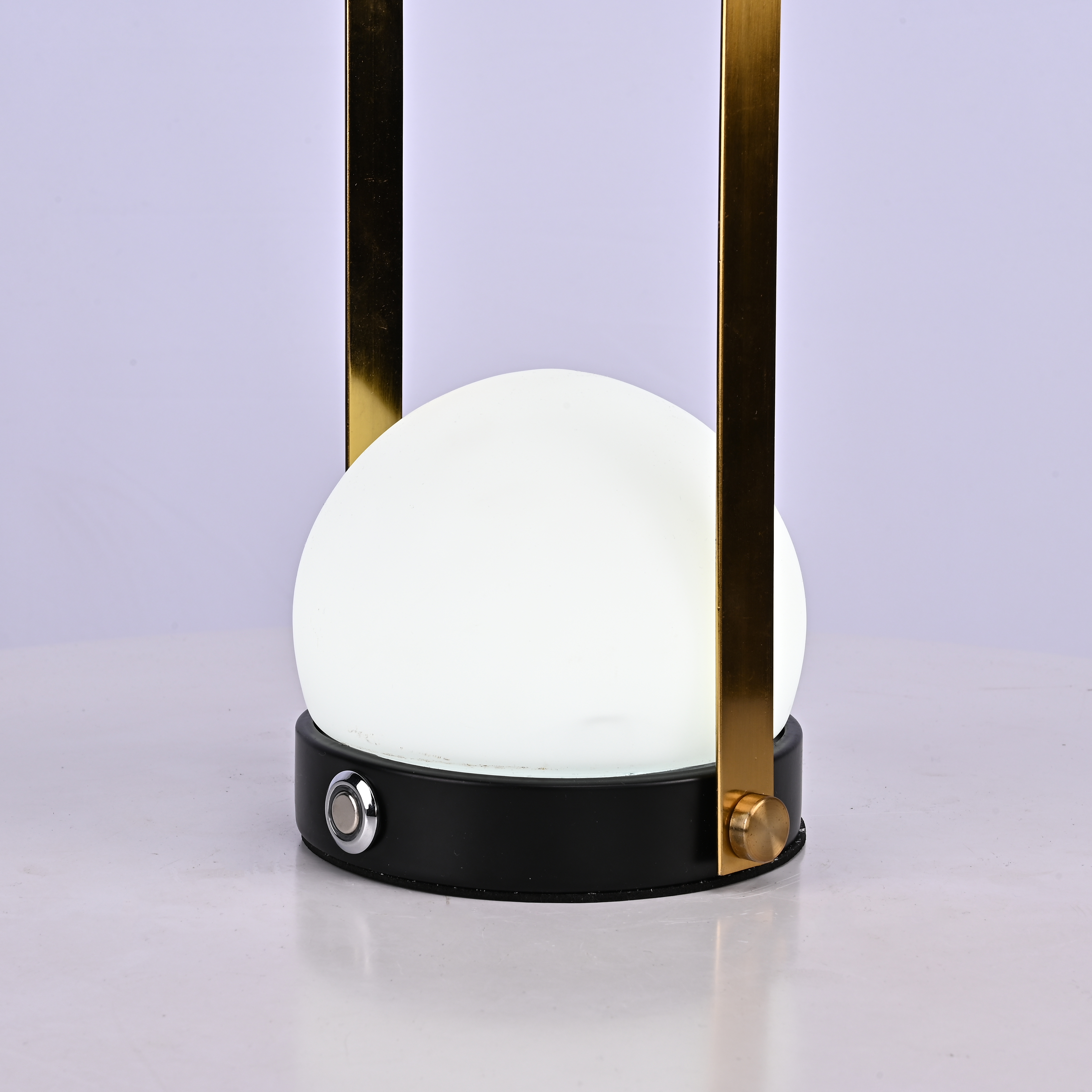 Настольная лампа Tangli White Tab by ImperiumLoft