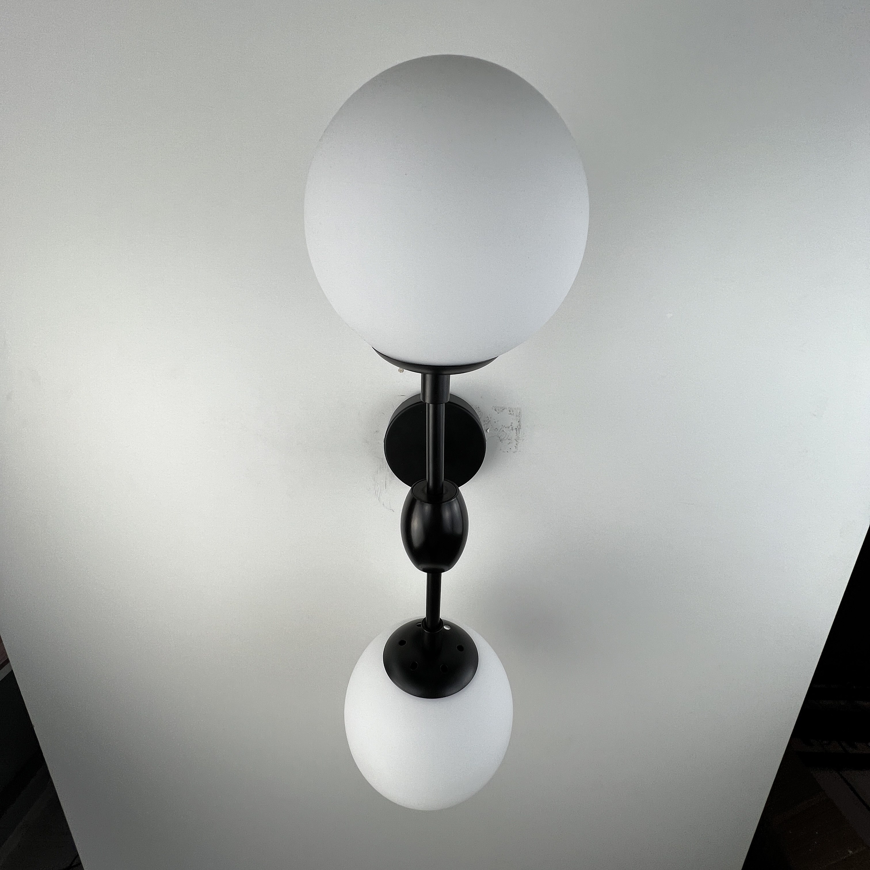 Бра Modo 2 Globes Black And White Glass By Imperiumloft