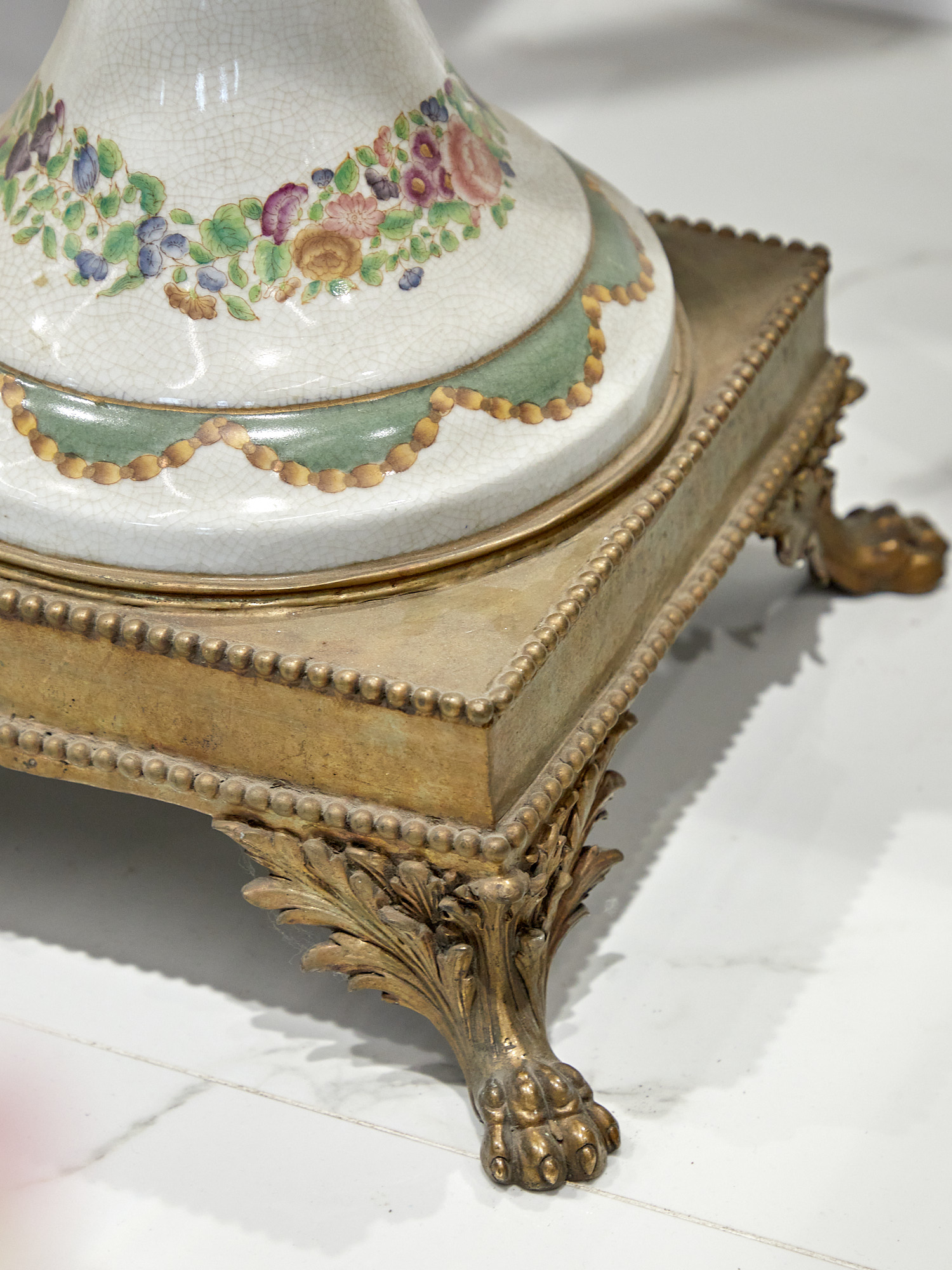 Ваза с крышкой Glasar J526C/X2537E