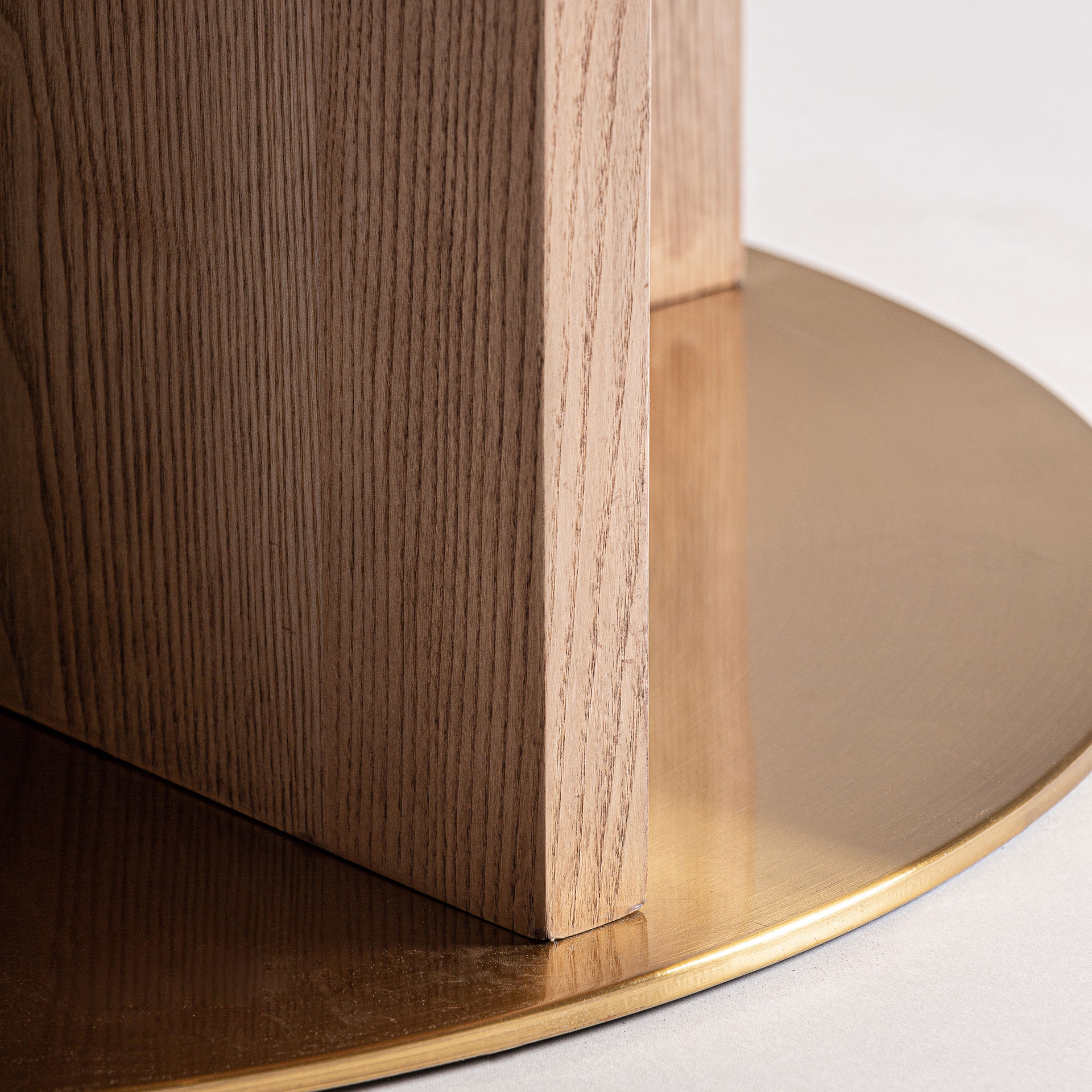 Обеденный стол Alferce Vical