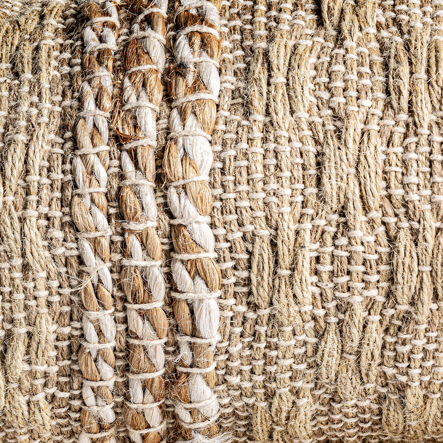 Подушка GLEISHE Vical