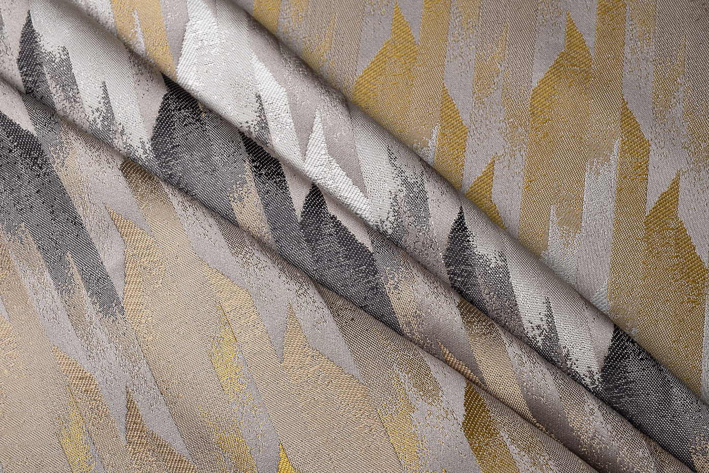 Ткань портьерная CASCADA с золотым Garda Decor 138AL-51773603-CASCADA SZOL