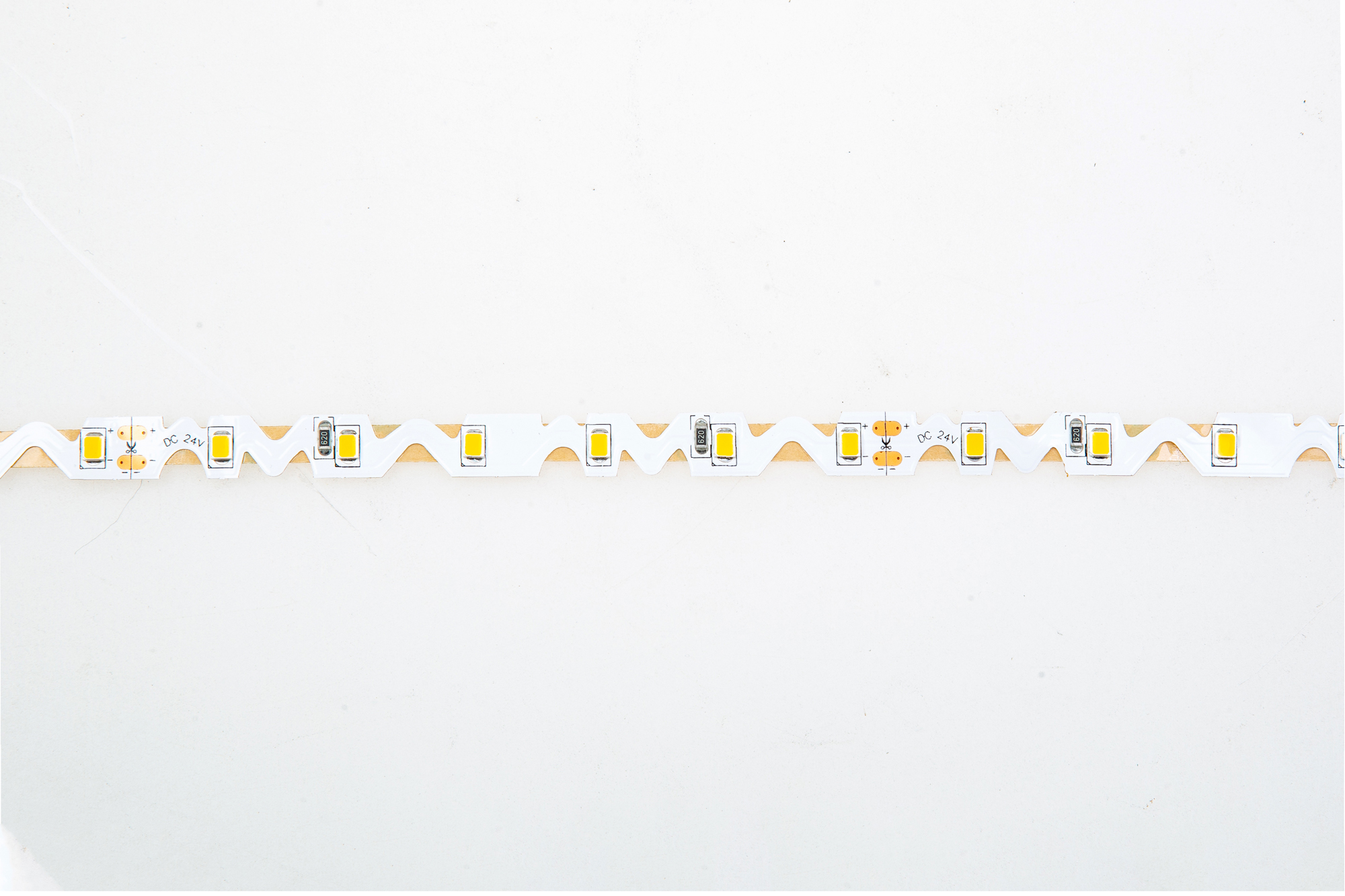 Светодиодная лента Donolux DN18336WWRA95