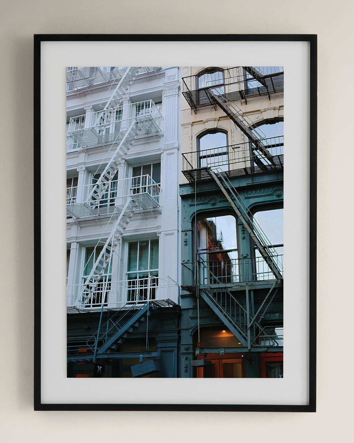 Интерьерный постер Fire Escapes Louvre Home DPP440924VHS
