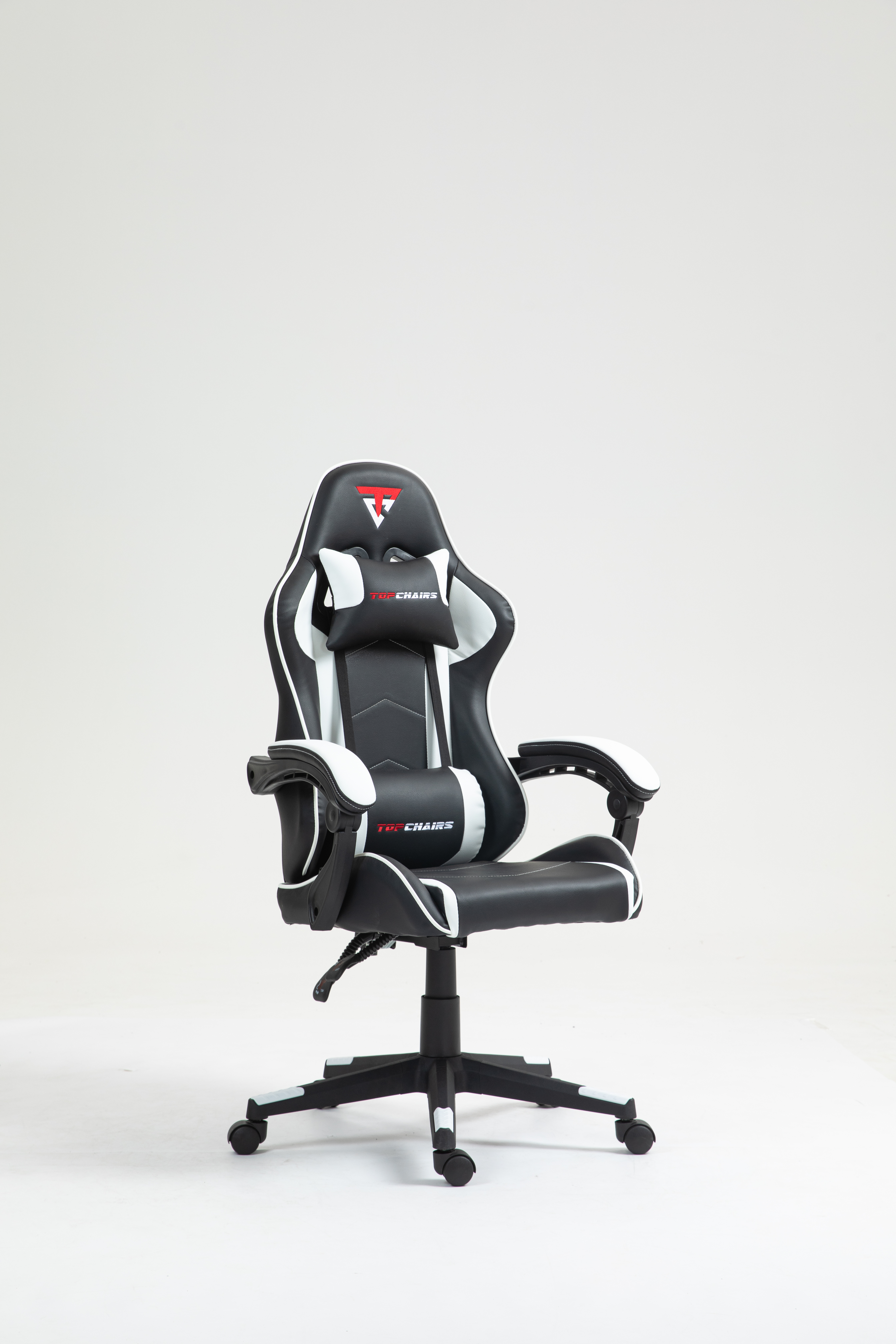 Кресло спортивное TopChairs Shadow черно-белый Stool Group