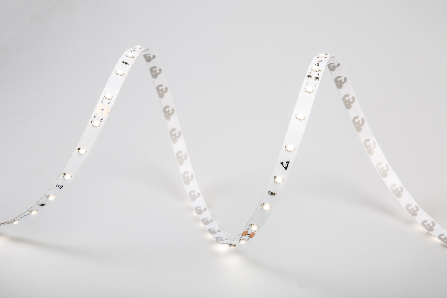 Лента светодиодная DesignLed DSG360-24-NW-33