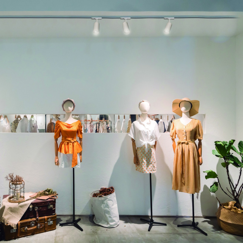 Светильник на шине Mantra 7201