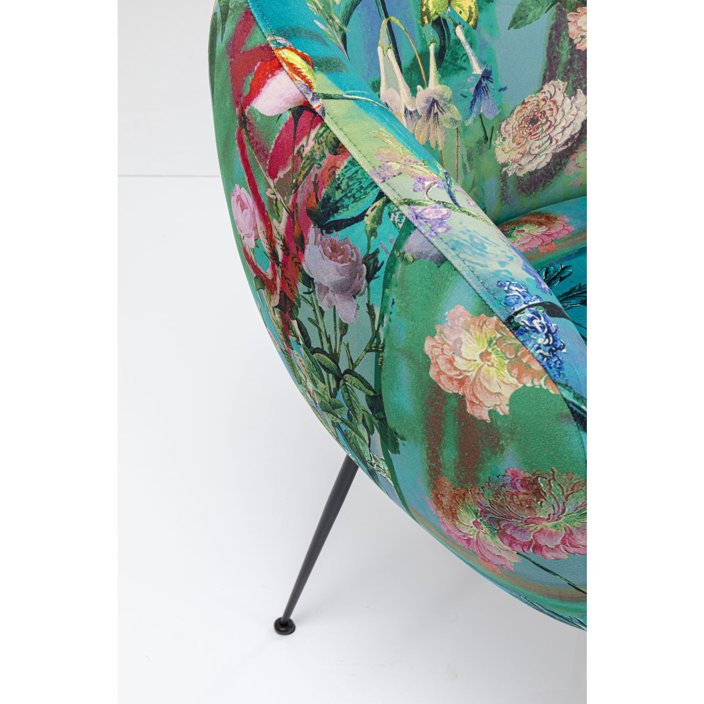 Стул мягкий с подлокотниками Asian Garden 85058 KARE