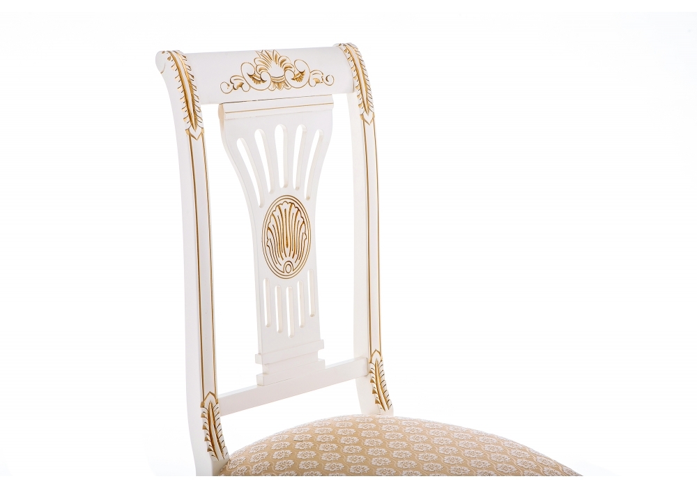 Стул деревянный Woodville Roy W/З молочный с патиной 438340