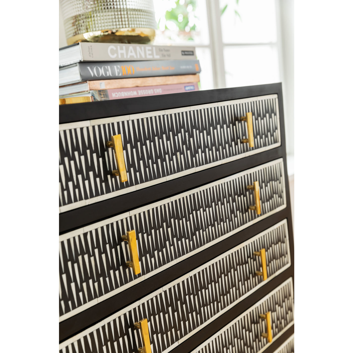 Комод Piano 83502 KARE