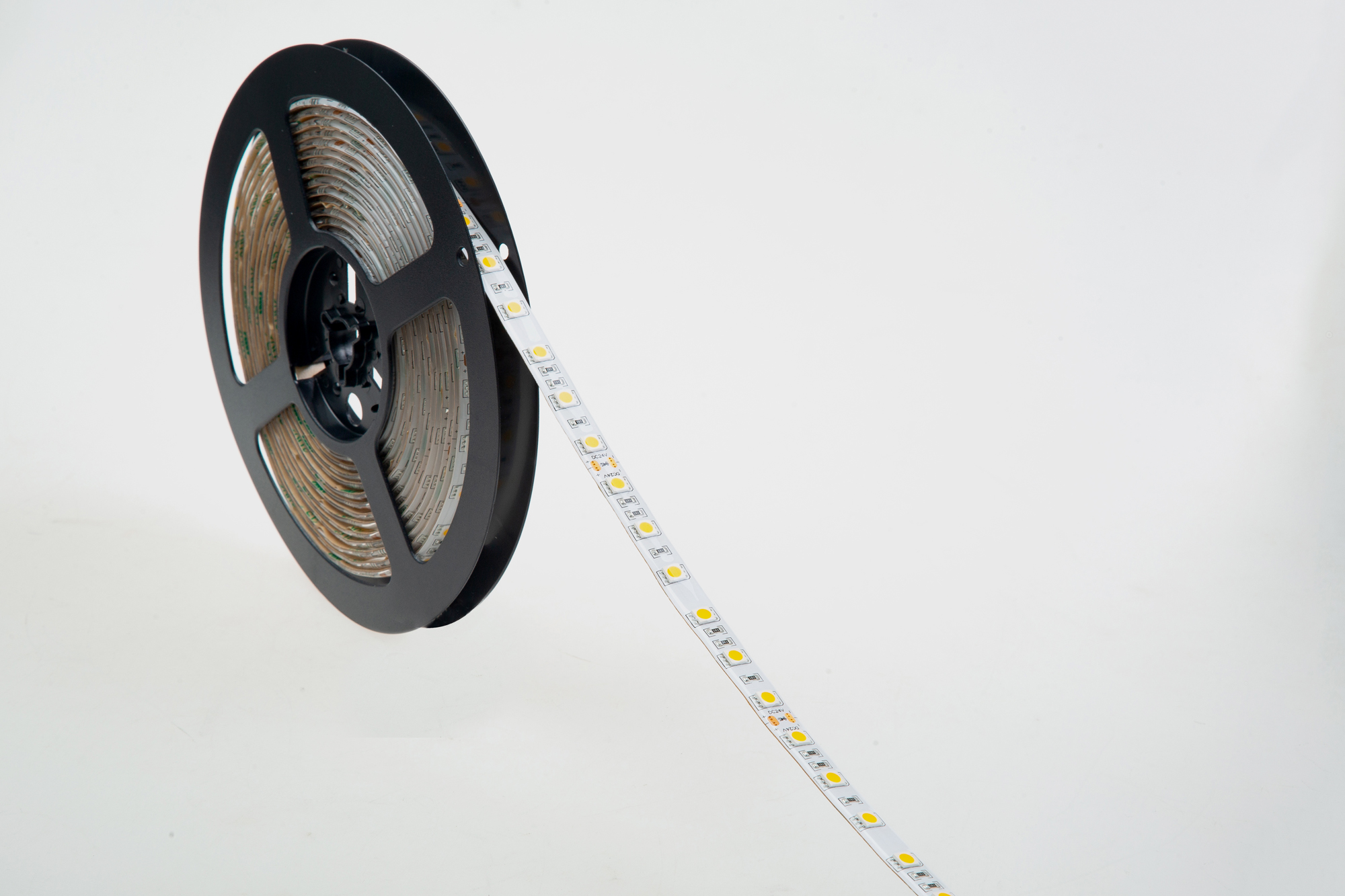 Светодиодная лента Donolux DN18287NWRA95IP65