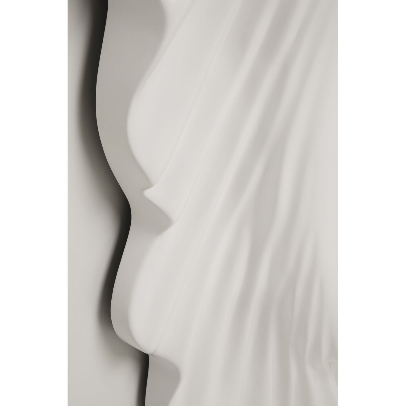 Зеркало настенное Orecchio White 162x146cm KARE 71076