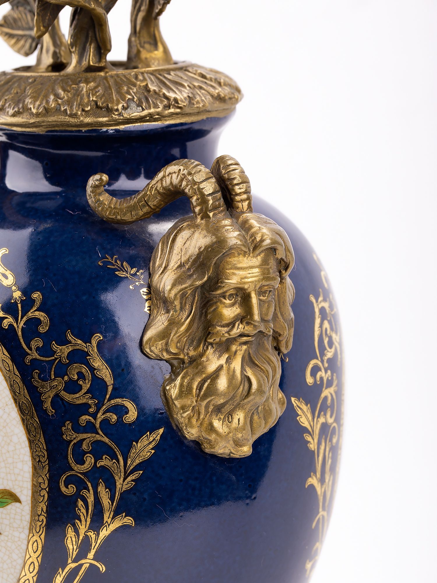 Подсвечник Розы рожка Glasar 31G1666/A484C/HBL1393