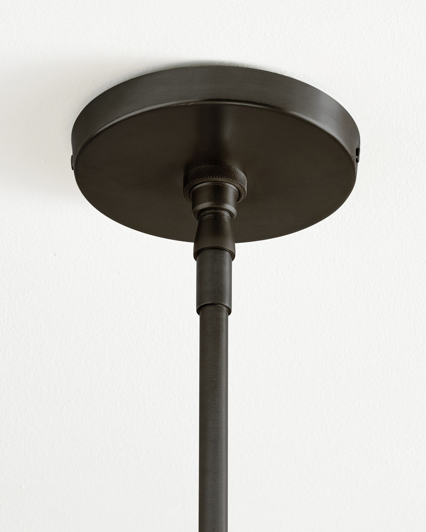 Чёрный подвесной светильник Эльзас Louvre Home LHLPN280723XNP